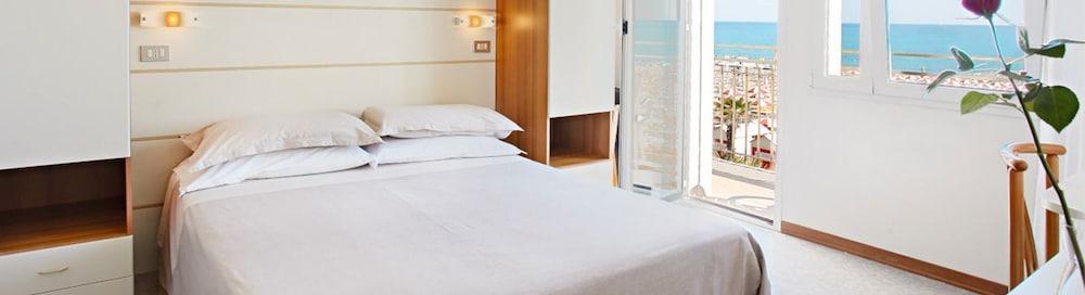 Hotel Miramare Caorle Zewnętrze zdjęcie